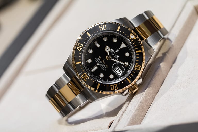 Sell rolex clearance privately